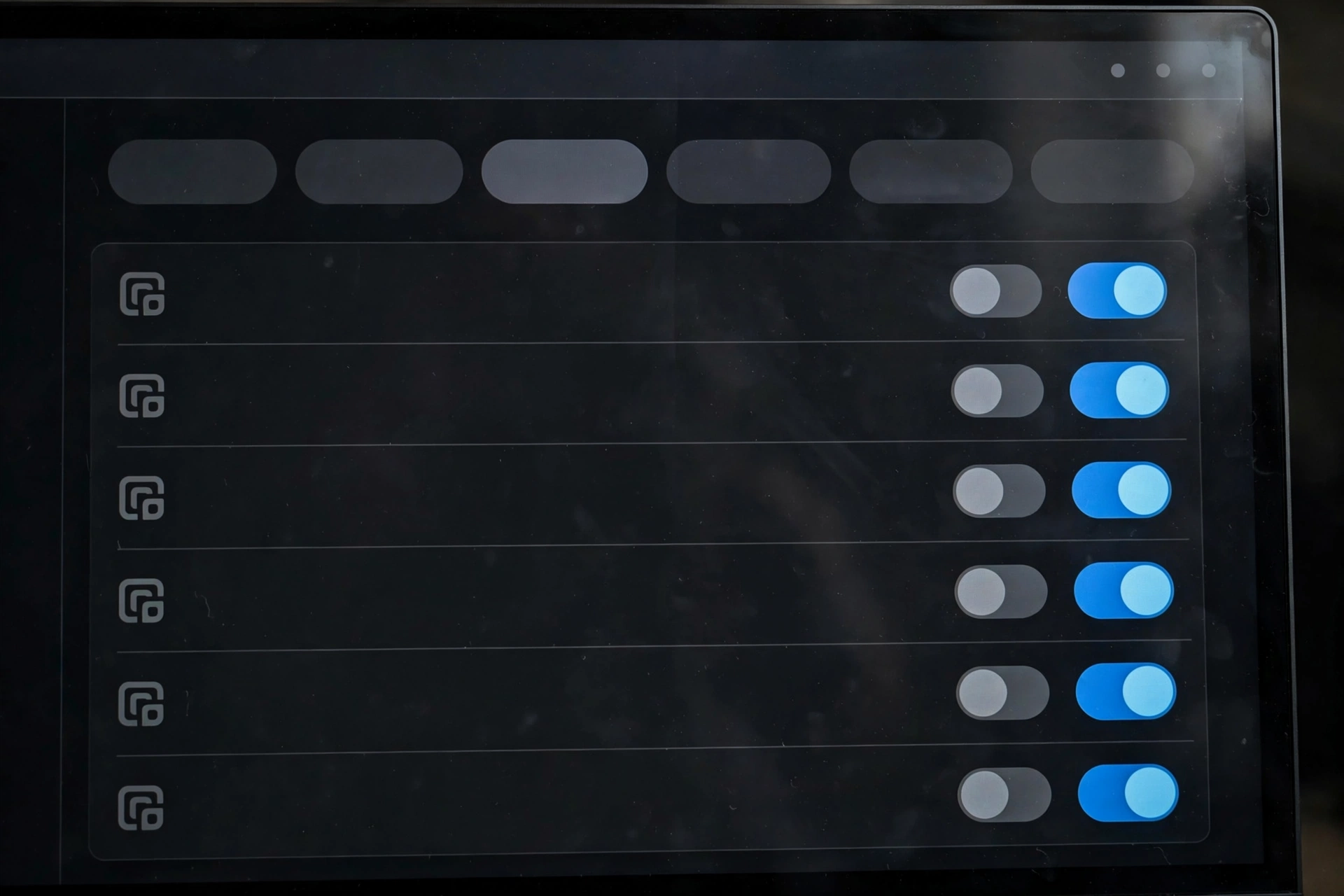 Windows Task Manager startup apps tab showing disabled programs